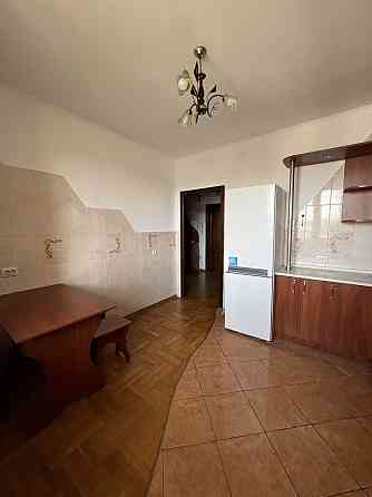 Продаж квартири у новобудові 2008 р. Район  Чорновола( Щепова) Львов