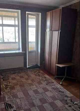 Продається 2-х кімнатна квартира                Малин (пап. фабрика) Малин