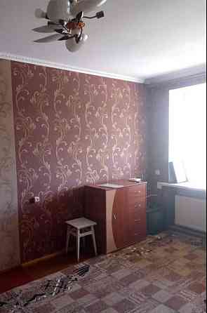 Продається 2-х кімнатна квартира                Малин (пап. фабрика) Малин