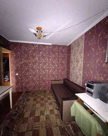 Продається 2-х кімнатна квартира                Малин (пап. фабрика) Малин