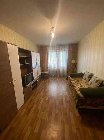 Продаю 2-кімн квартиру, М. Максимовича 7в, поруч м. 'Васильківська' Киев