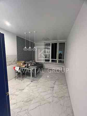 Євро-2кімнатна з виходом у Центральний парк. Ирпень