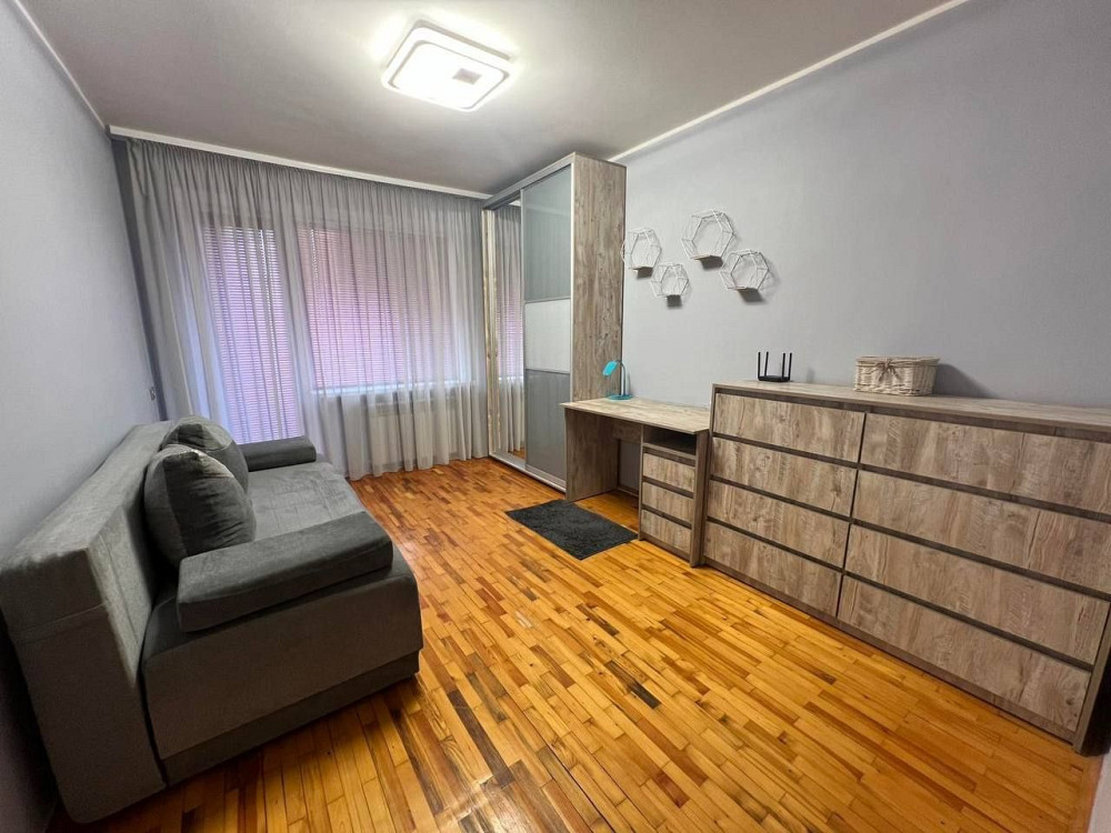 Здам 3 к Тополь Епіцентр Газ Днепр - изображение 3