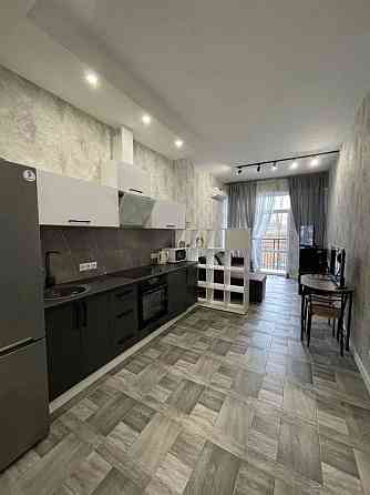 Сдам 2 ком ЖК Баку Низкий этаж. Подземный паркинг. Парк. Центр Днепр