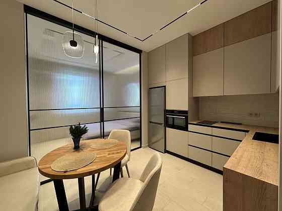 Оренда квартири ЖК Delmar Верхогляда (Драгомирова) 14а Ключі, Нова Киев