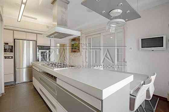 Оренда / Квартира / вул. Жилянська, Центр Киев