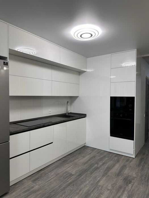 Розкішна 2-к квартира з новим ремонтом на вул.Бувалкіна Одесса - изображение 5