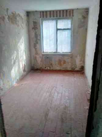 Продам двохкімнатну квартиру 