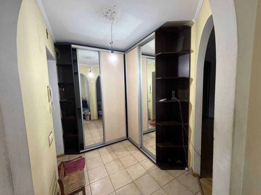 Простора 3-кімнатна квартира на Виставці Хмельницький - зображення 1