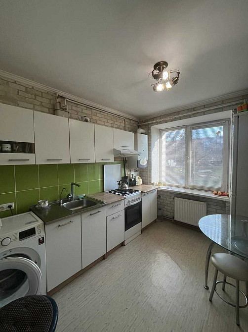 продаж трикімнатної квартири в одному з найкращих районів міста Умань! Умань - зображення 1