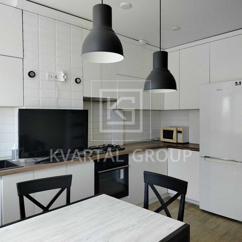 Двокімнатна з гарним ремонтом в ЖК Сінергія. Ирпень - изображение 1