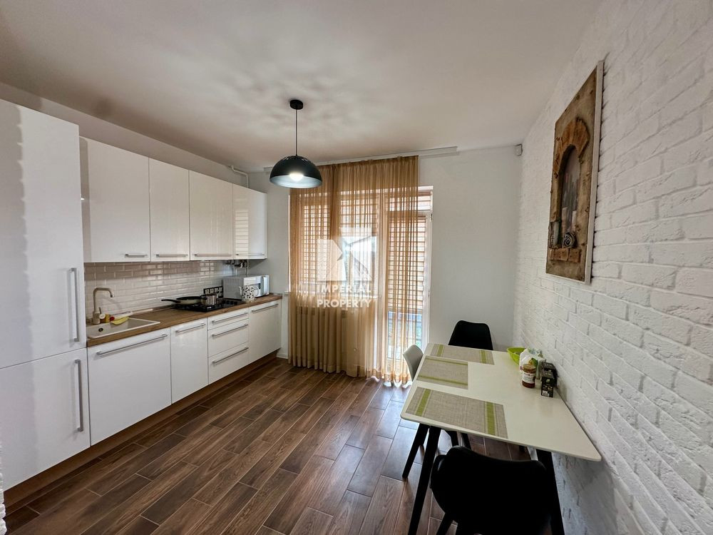 Продаж панорамної квартири Грибоєдова 3 Біля "Дастора" Ужгород - изображение 1