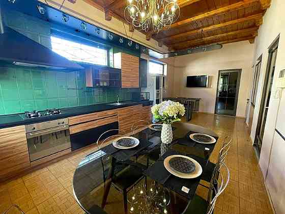 Гаршина: продам дом в великолепном районе у моря на 12 ст. Фонтана! Одеса