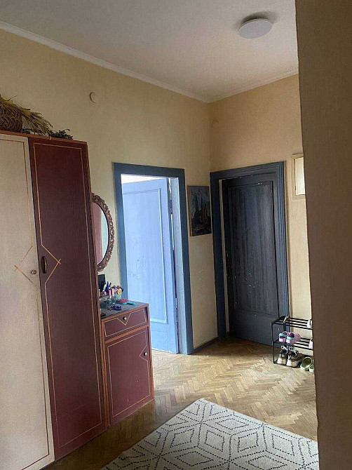 Продається світла простора 3 кімнатна квартира по Вул. Замарстинівська Львів - зображення 6