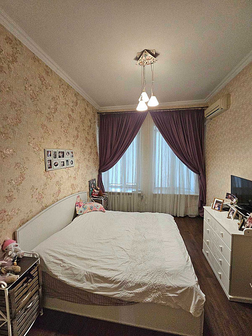 Продам 3комн квартиру Молдаванка ул.Богдана Хмельницкого/Запорожской Одесса - изображение 1