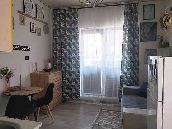 продам смарт квартиру  на Бочарова с балконом полная комплектация Крижанівка