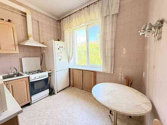 3-к, м. Дарниця, сталінка, Набоки (Бажова). Киев