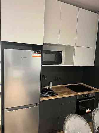 Нова видова з гарним ремонтом (метро Нивки) 49000 $ Киев