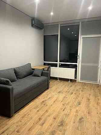 Нова видова з гарним ремонтом (метро Нивки) 49000 $ Киев