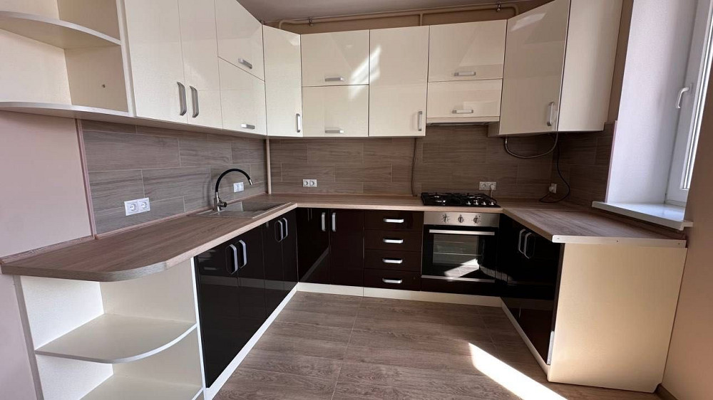 Продаж 1 км квартири в закритому ЖК Івано-Франківськ - зображення 3