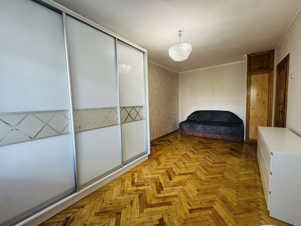 Трикімнатна квартира на третьому поверсі  - изображение 1