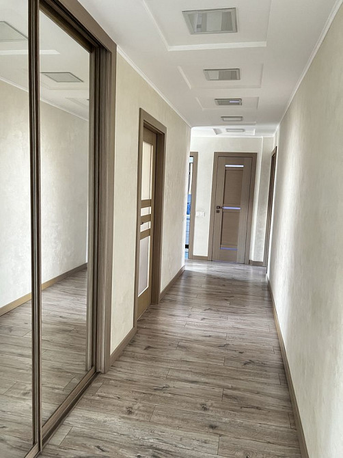 Квартира з ремонтом і красивим виглядом з вікна Дрогобич - зображення 6