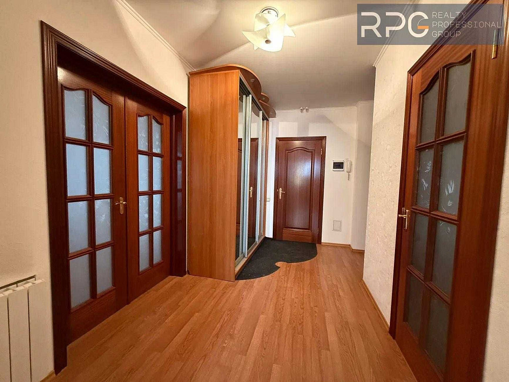 Продається 2-х кімнатна квартира з ремонтом на вул. Відпочинку 12 Киев - изображение 2