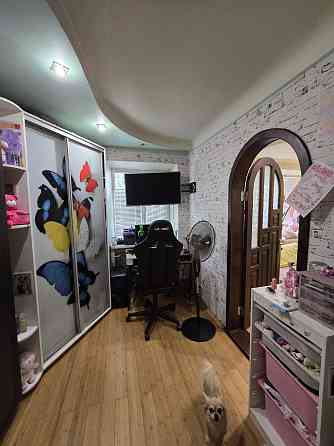 Продам 2х комнатную Центральный Рынок Харьков