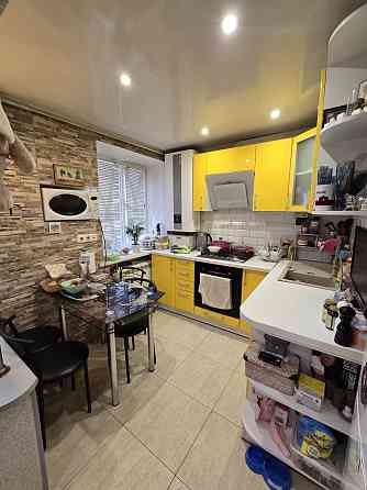 Продам 2х комнатную Центральный Рынок Харьков