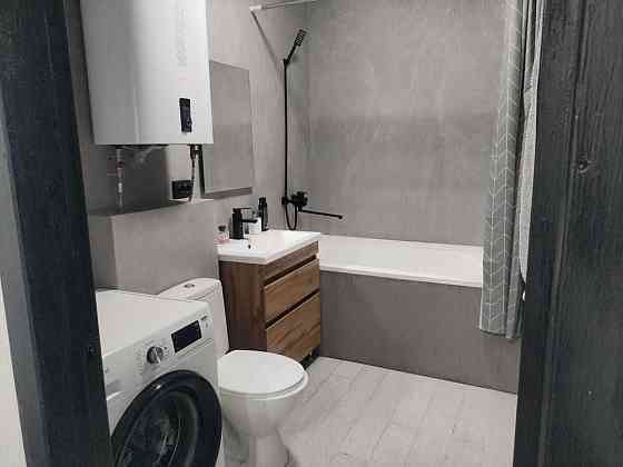 Квартира комфорт+ класу-45м2 ЖК Plaza Kvartal з підземним паркінгом Чабани