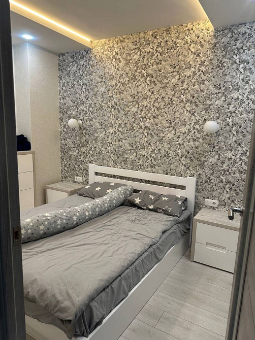 Продається двох кімнатна квартира в новобудові ЖК Глобус Комфорт Львов - изображение 1