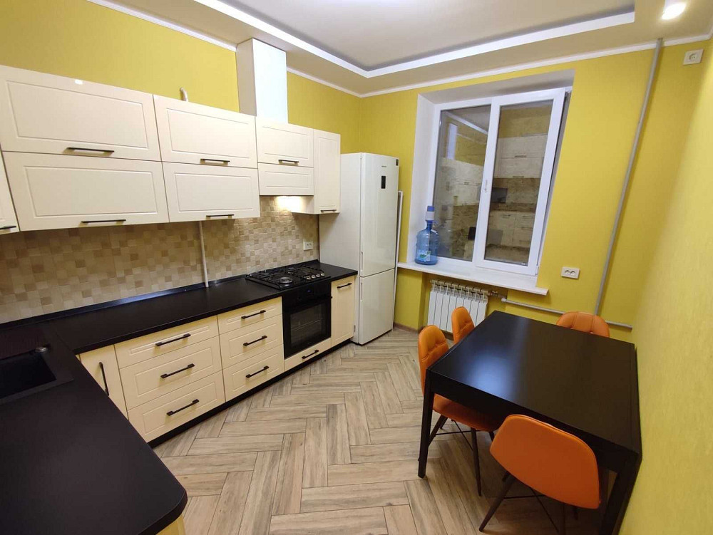 продам двухкомнатную полнометражную, район ул. Мира Запоріжжя - зображення 1