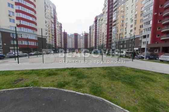 Продам 1-к кв. Здановської Юлії 50/2 Ломоносова Лікоград Голосіївський Киев