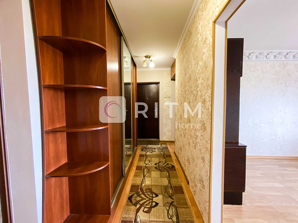 Продається 4-кімнатна квартира, 33 квартал (р-н Молоді), 82,8 м² Луцк - изображение 8