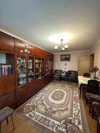 Королева / 13 линия трамвая. 3 комн. 60 м. 3 этаж Одесса