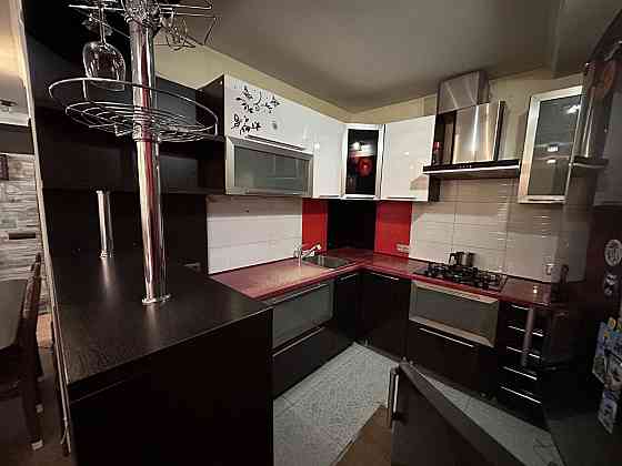 Продаж квартир євро 2к. Немешаево