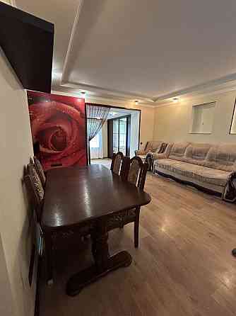 Продаж квартир євро 2к. Немешаево