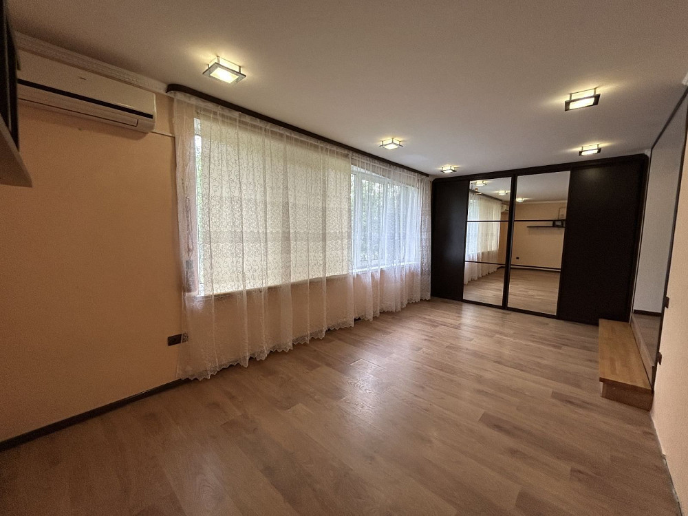 Продаж квартир євро 2к. Немешаево - изображение 2