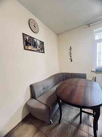 Продаж 2 кімнатної квартири в малоквартирній новобудові , Винники Винники