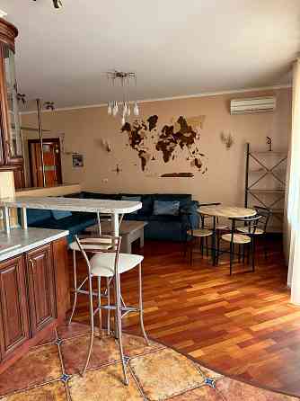 Продам 2-кімн. видову квартиру. Поділ вул. Щекавицька 30/39 Власник! Київ