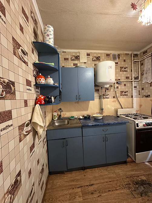 1но комнатная квартира 10 квартал Марганець - зображення 1