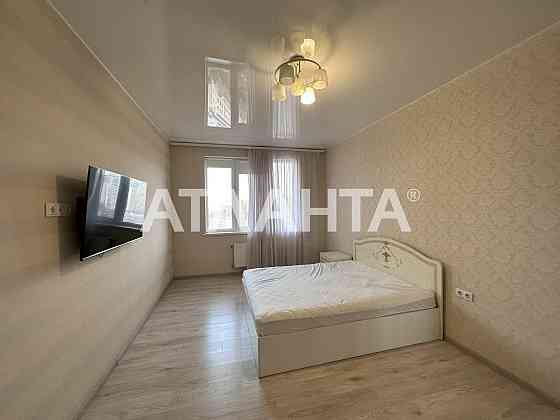 Рядом с центром 1 комн с ремонтом с балконом Одесса