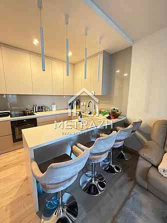 Cучасна 2-к квартира ЖК Лазурний блюз Київ