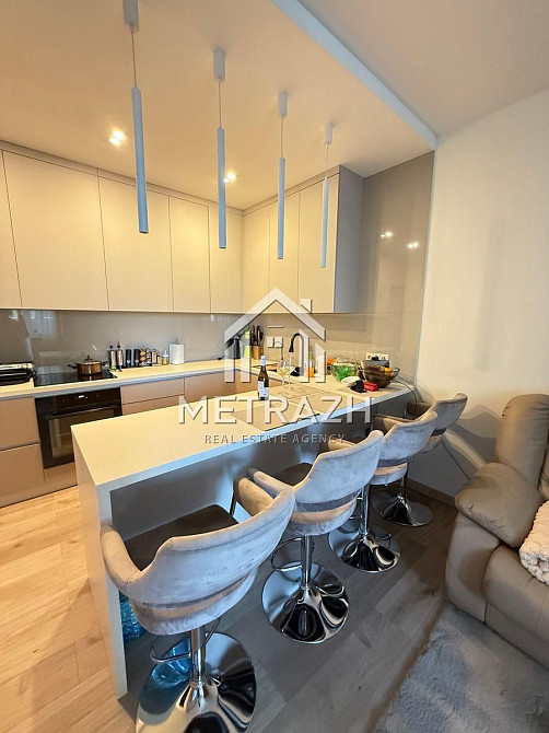 Cучасна 2-к квартира ЖК Лазурний блюз Київ - зображення 1