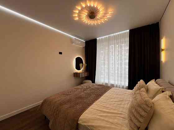 Стильна квартира з гардеробною в центрі  66 м², функціонал 3 кімнатної Івано-Франківськ