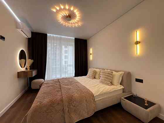 Стильна квартира з гардеробною в центрі  66 м², функціонал 3 кімнатної Івано-Франківськ