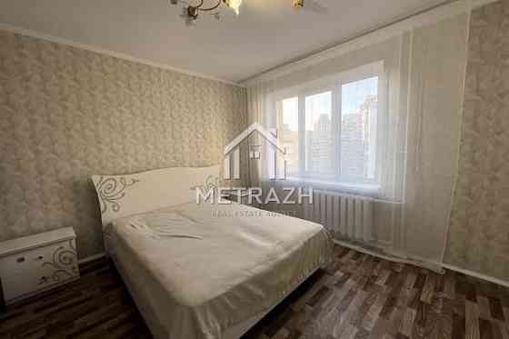 Простора 3-к квартира вул. Оноре де Бальзака 4-А Київ