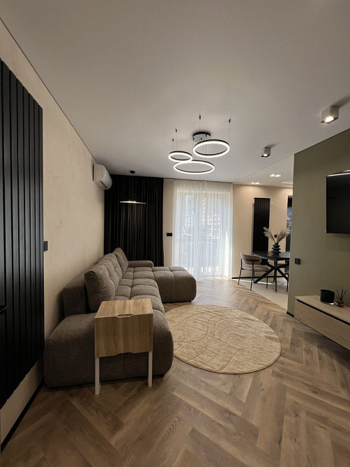 Вишукана та авторська 3-кімнатна квартира в центрі міста Ивано-Франковск - изображение 5