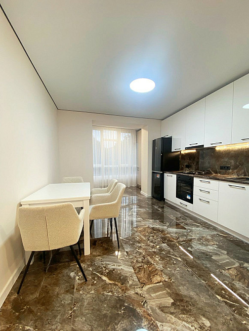 Продаж 2 кімнатної новобудови, євроремонт. Центр. Хмельницкий - изображение 4