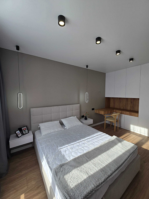 Продаж квартири з дизайнерським  ремонтом Вид на набережну Ирпень - изображение 1